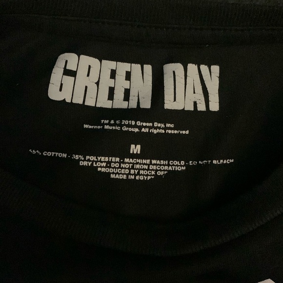 GREEN DAY ๐  *AUTHENTIC* AMERICAN ๐บ๐ธ IDIOT CROP TOP - Picture 3 of 3